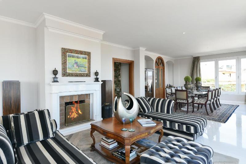 Seaview Holiday Rental by VillaGranCanaria - image 29