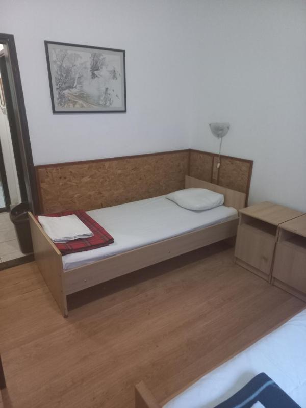 Double Room with Private Bathroom image 4