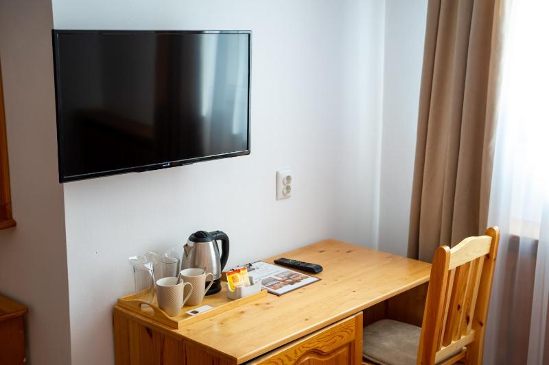 Deluxe Double Room image 3