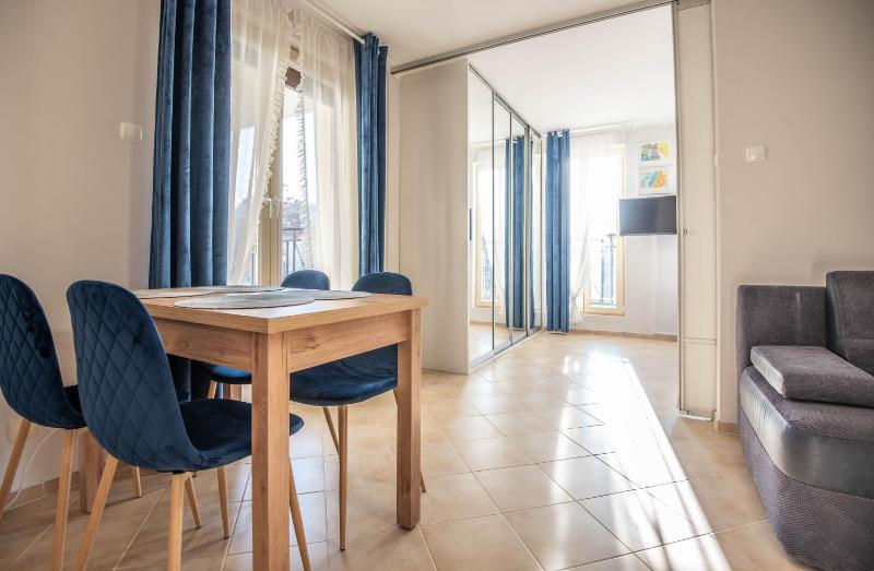 Apartamenty Promenada z tarasem i parkingiem - Apartamenty na Wyspie - image 5