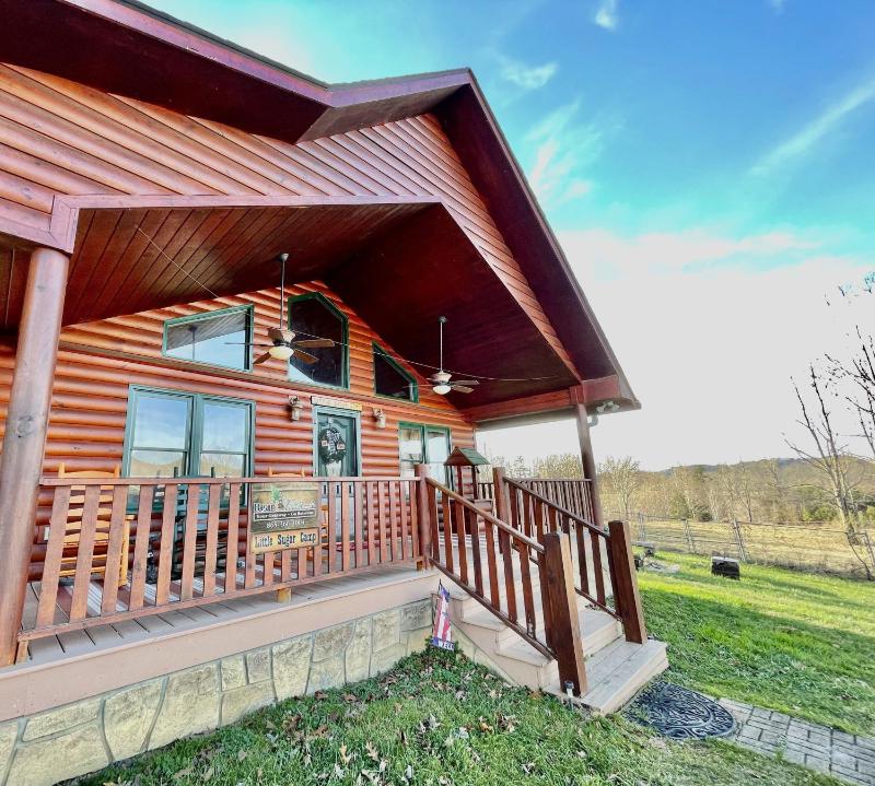 Three-Bedroom House image 3