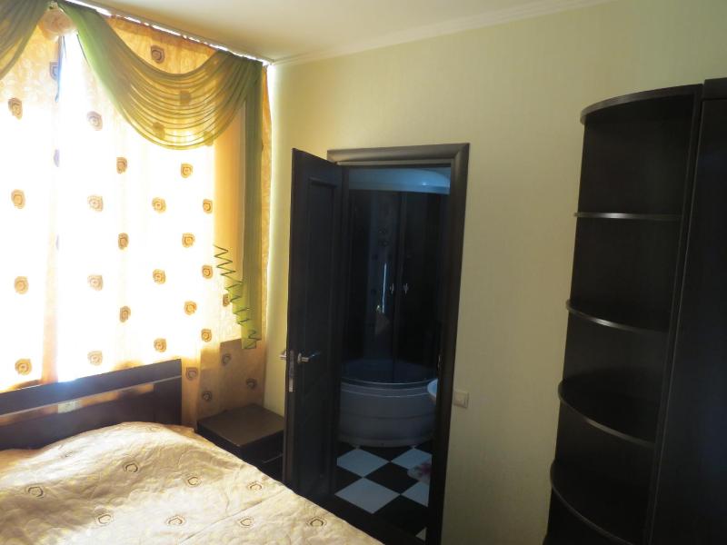 Standard Double Room image 1