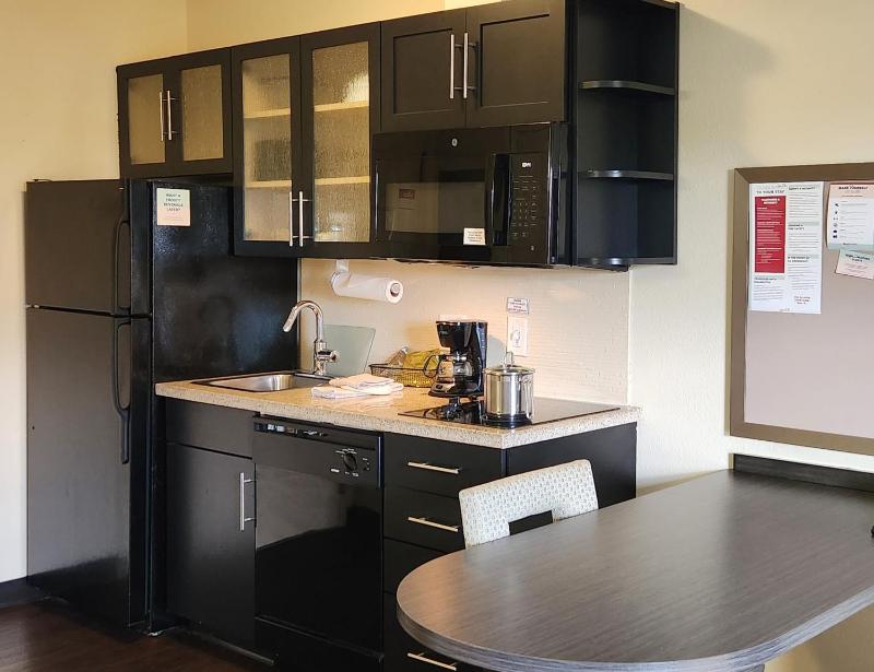 Standard Room image 3