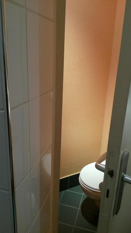 Twin Room image 2