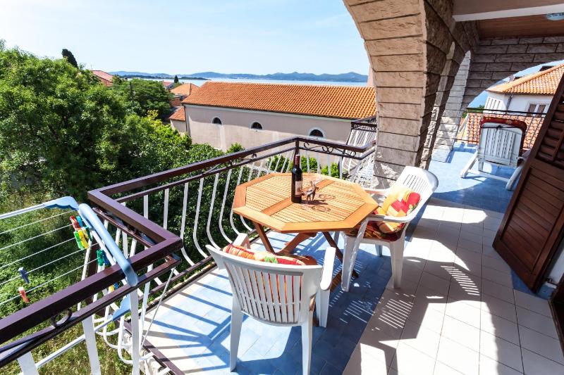 Superior Studio Apartment with Terrace and Sea View image 1