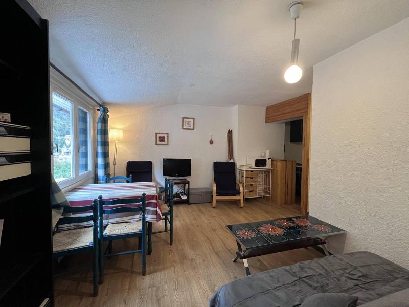 Cauterets : Appartement T2 Central 4-5 pers - FR-1-812-67 - image 2