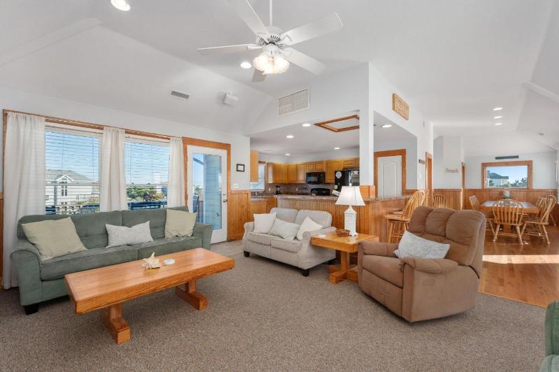 WH582 Beachnuts Too - image 6