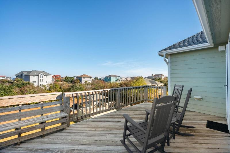 WH582 Beachnuts Too - image 7