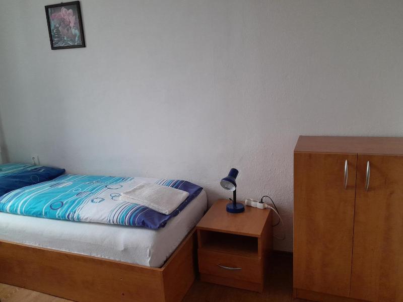 Standard Family Room image 4