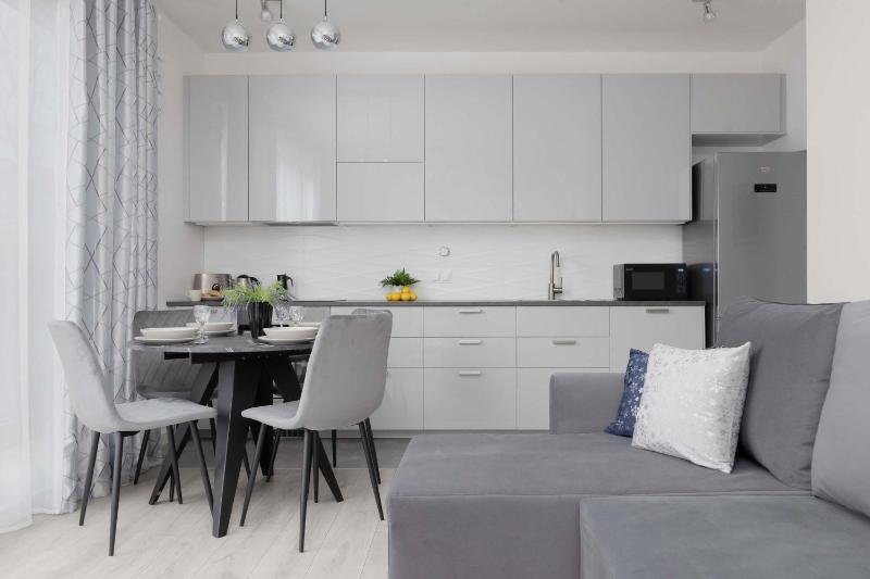 Family Apartment Cybernetyki with AC and Parking by Noclegi Renters - image 4