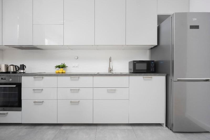 Family Apartment Cybernetyki with AC and Parking by Noclegi Renters - image 8
