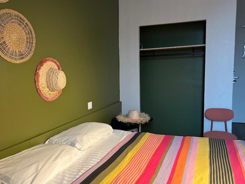 Superior Double Room image 4