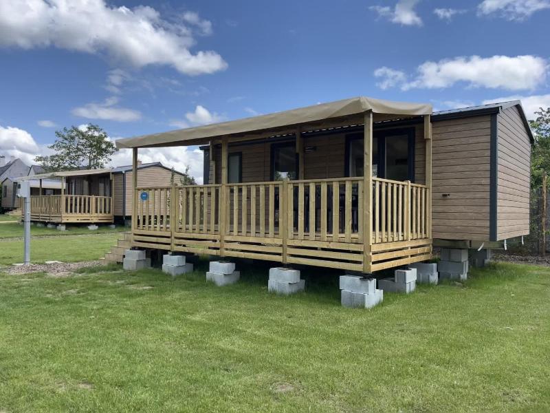 Mobile Home image 1