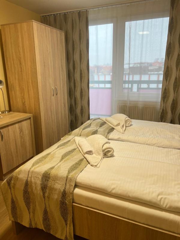 Double or Twin Room Comfort image 1