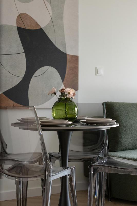 Nowoczesne Apartamenty z Parkingiem & Balkonem by Noclegi Renters - image 22