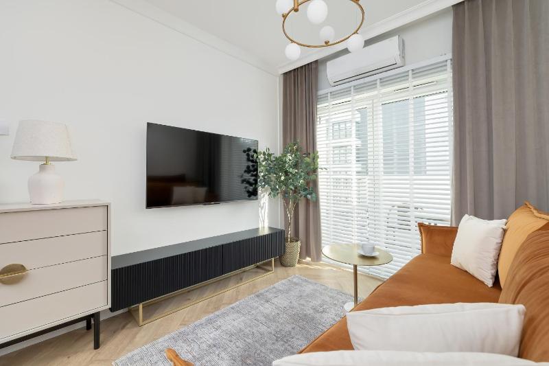 Nowoczesne Apartamenty z Parkingiem & Balkonem by Noclegi Renters - image 13