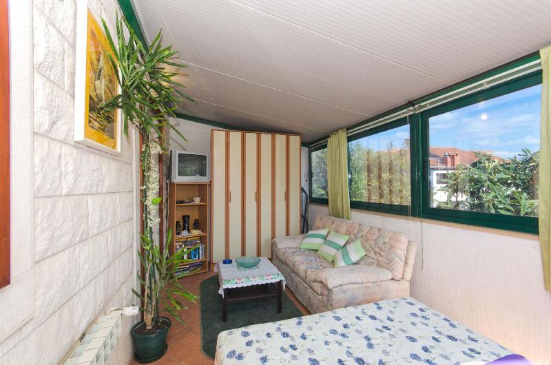 Apartment Vrilo - image 12