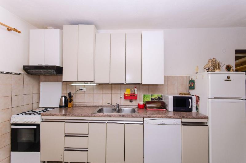 Apartment Vrilo - image 20