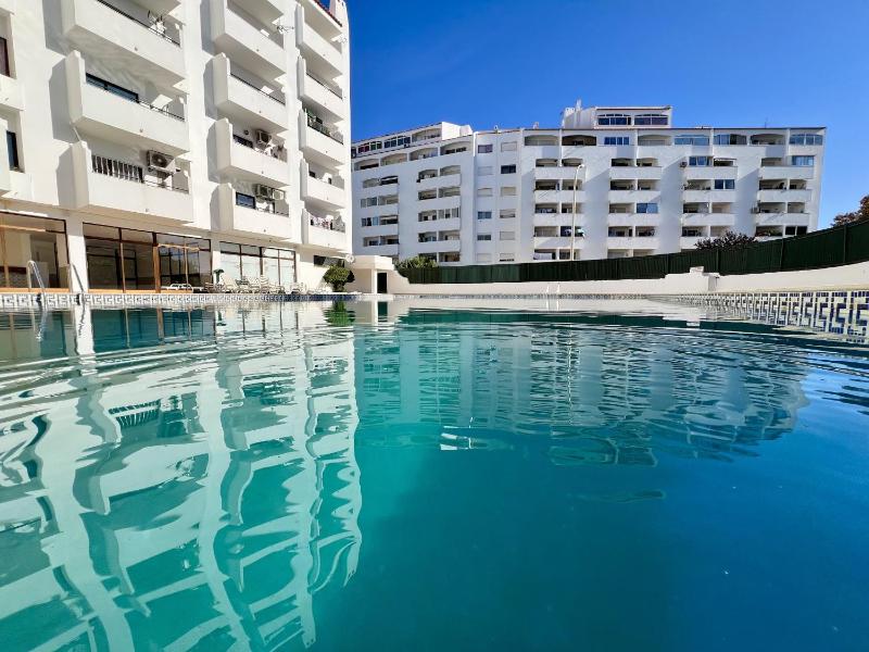 Albufeira Town Apartment With Pool by Homing - image 8