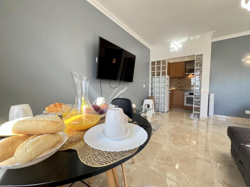Albufeira Town Apartment With Pool by Homing - image 5