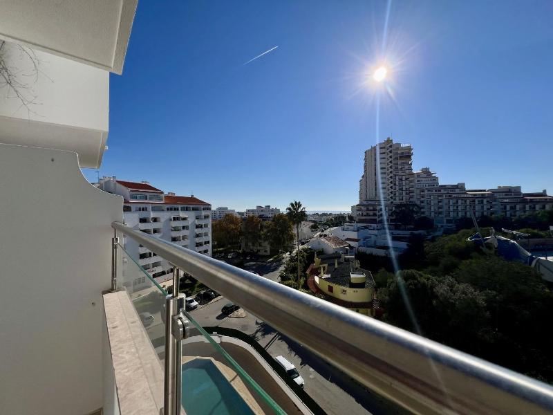 Albufeira Town Apartment With Pool by Homing - image 16