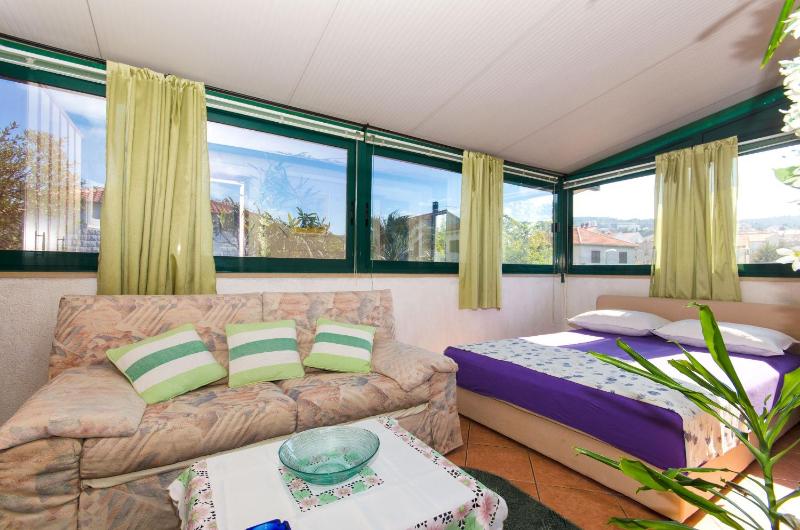 Apartment Vrilo - image 9