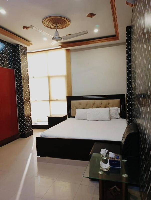 Hotel Star View Bahawalpur - image 1