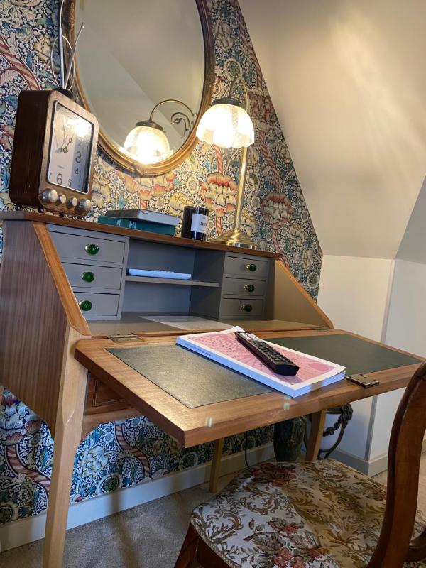 Executive Suite image 4