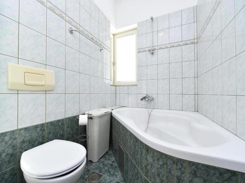 Family friendly house with a swimming pool Privlaka Zadar - 23642 - image 17