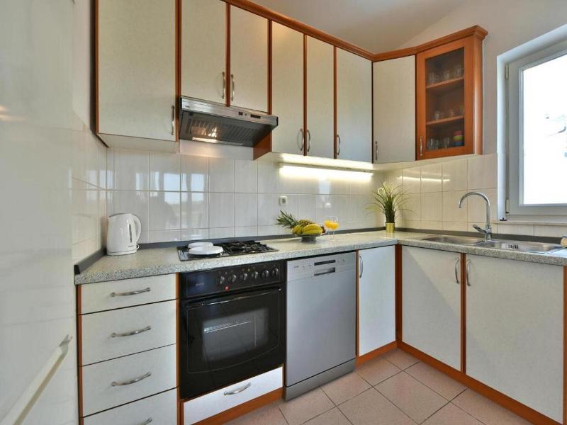 Family friendly house with a swimming pool Privlaka Zadar - 23642 - image 28