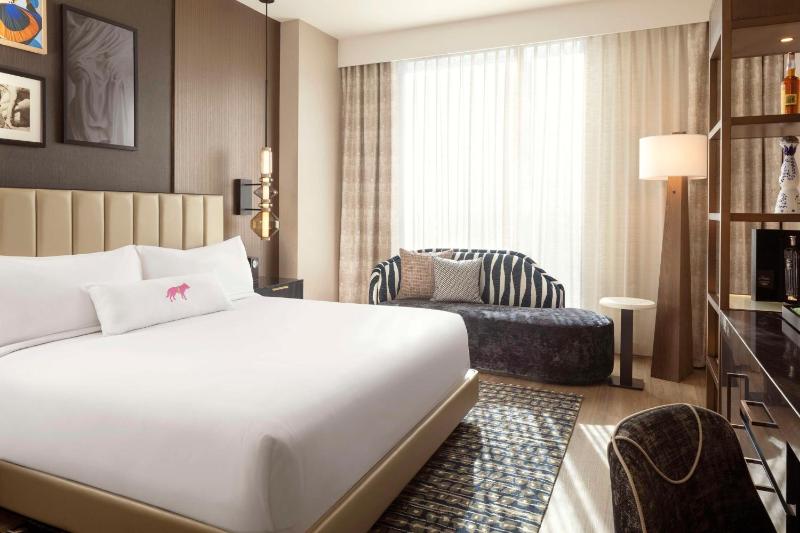 Caesars Republic Scottsdale a Hilton Hotel - image 19