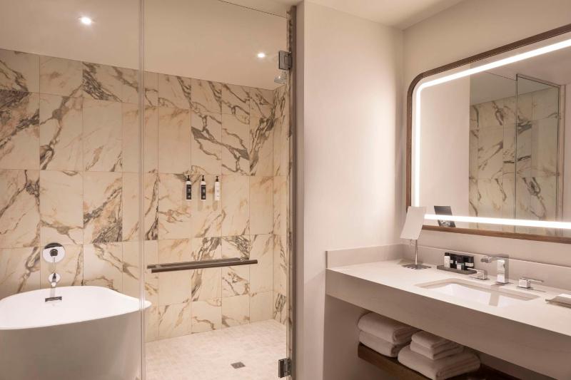 Caesars Republic Scottsdale a Hilton Hotel - image 36