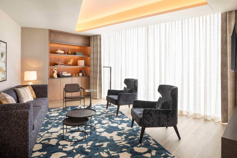 Caesars Republic Scottsdale a Hilton Hotel - image 22
