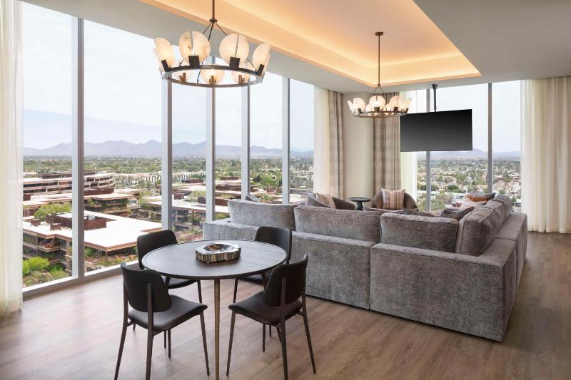 Caesars Republic Scottsdale a Hilton Hotel - image 12