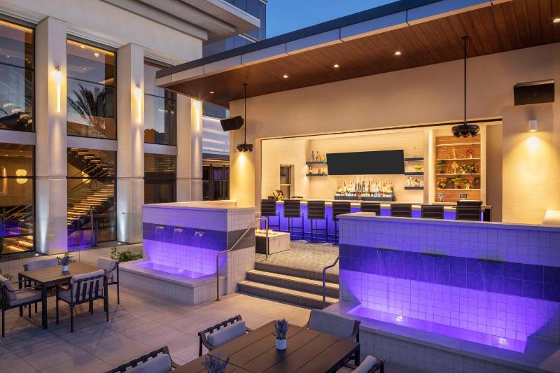 Caesars Republic Scottsdale a Hilton Hotel - image 43