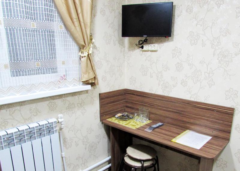 Budget Double Room image 2