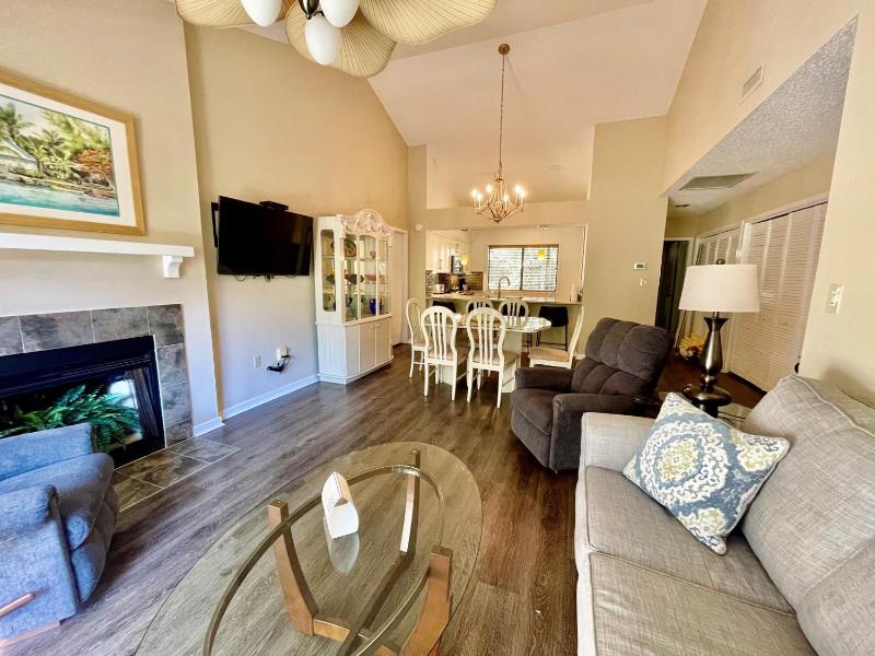 Exquisite 3 bedroom 3 bath villa - 19E West Hyde Park - Kingston Plantation villa - image 45
