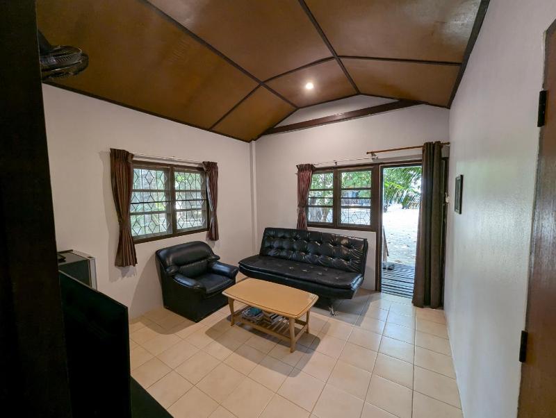 Moonhut Bungalows - image 21