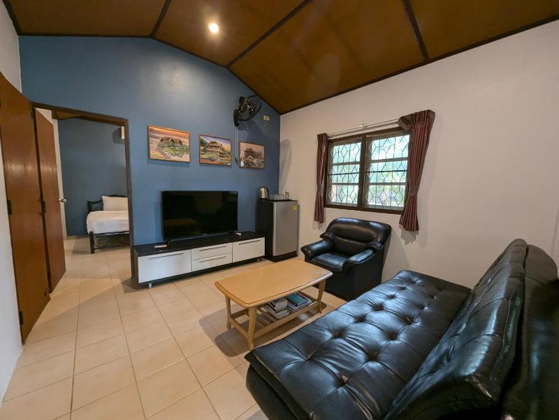 Moonhut Bungalows - image 27