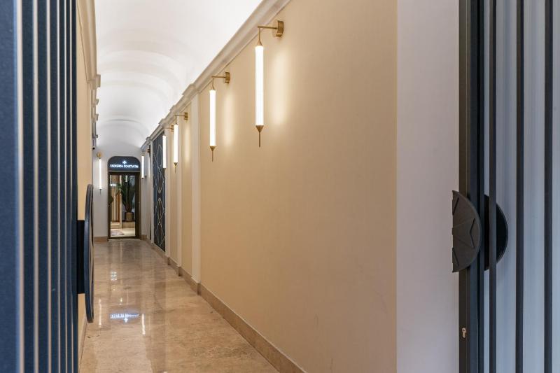 Townhouse Condotti 29 - image 12