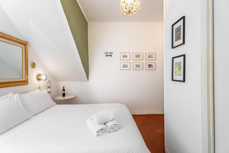 Double Room with Private Bathroom image 4