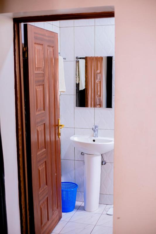 staykigali - image 6