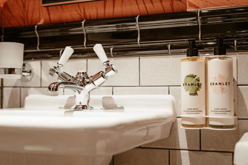 Luxury Family Room (2 Adults + 2 Children) image 4