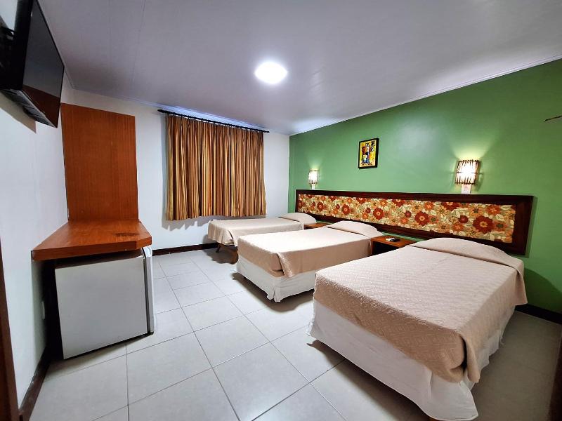 Alto da Praia Hotel - image 17