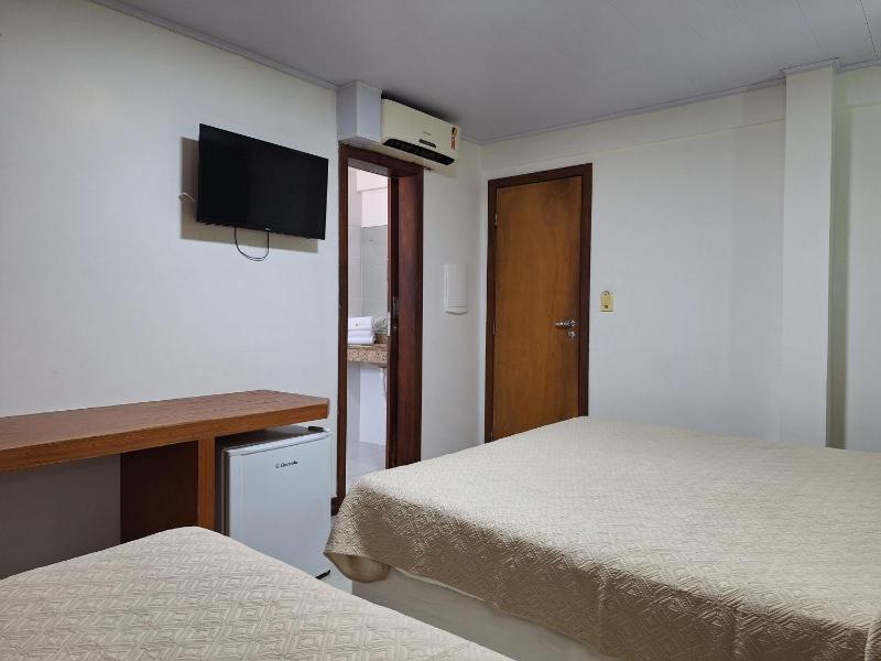 Alto da Praia Hotel - image 15