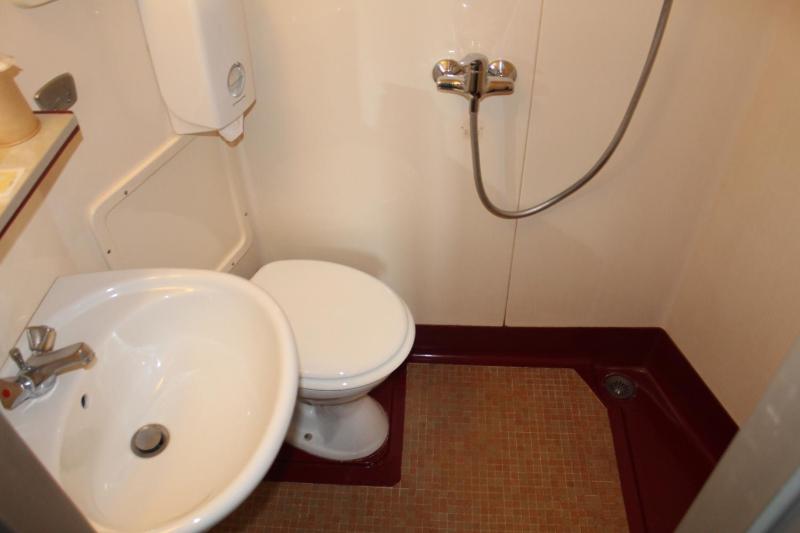 Budget Double Room image 2