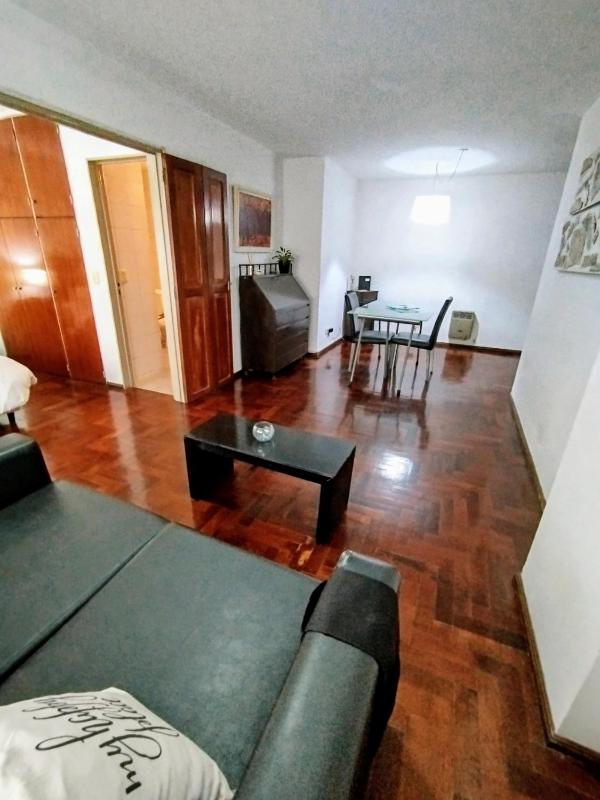 Ubicación Estratégica En diagonal al Patio Olmos y acceso al Barrio Güemes - image 7