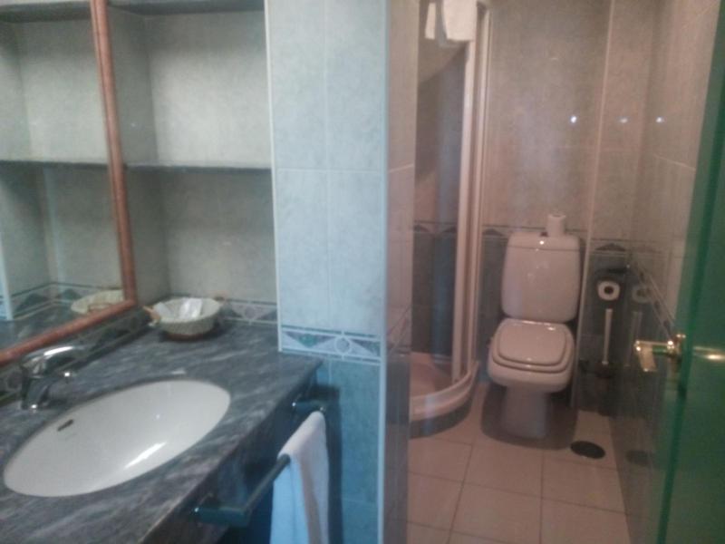 Quadruple Room with Balcony image 2