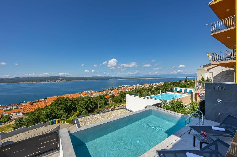 Villa Vista - image 41