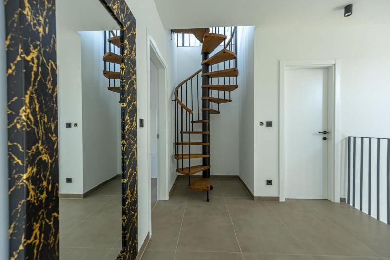 Villa Vista - image 13